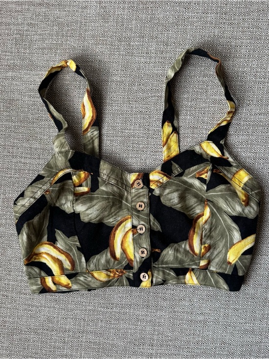 Forever 21 Tops - Black banana leaf Tropical print Button-Front Crop bustier Tank Top size Small